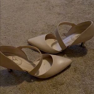 Shoe-taupe Life Stride